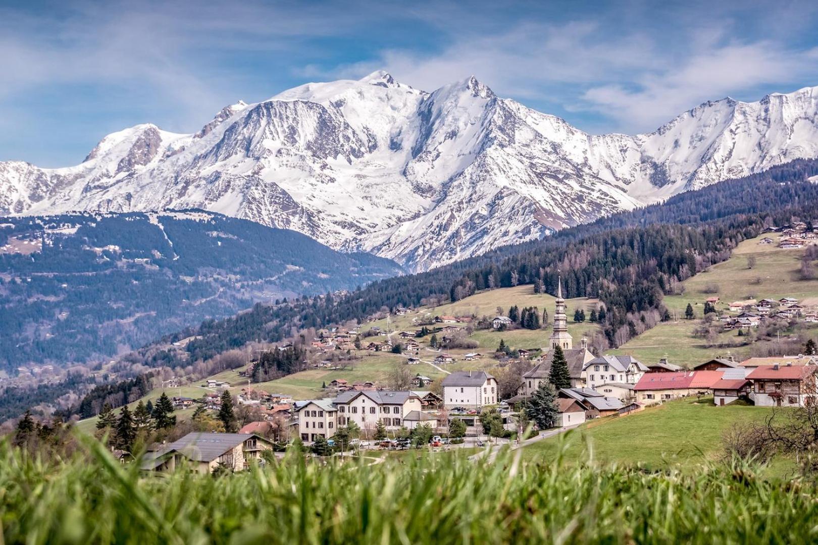 Apartment Au Bon Coin - Luxury Chamonix Hidden Haven, Mont Blanc View, Hot Tub And Garden 外观 照片