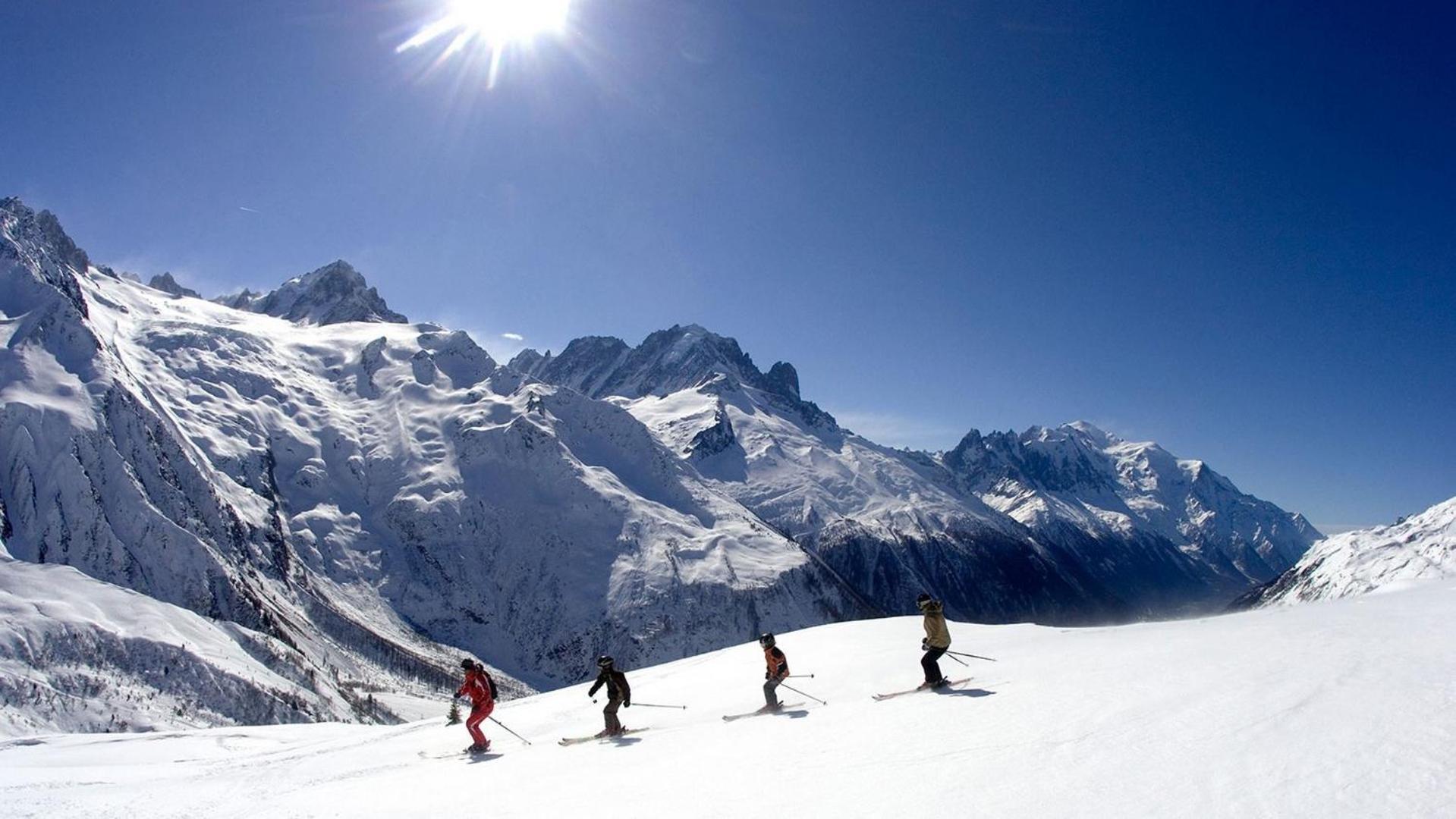 Apartment Au Bon Coin - Luxury Chamonix Hidden Haven, Mont Blanc View, Hot Tub And Garden 外观 照片
