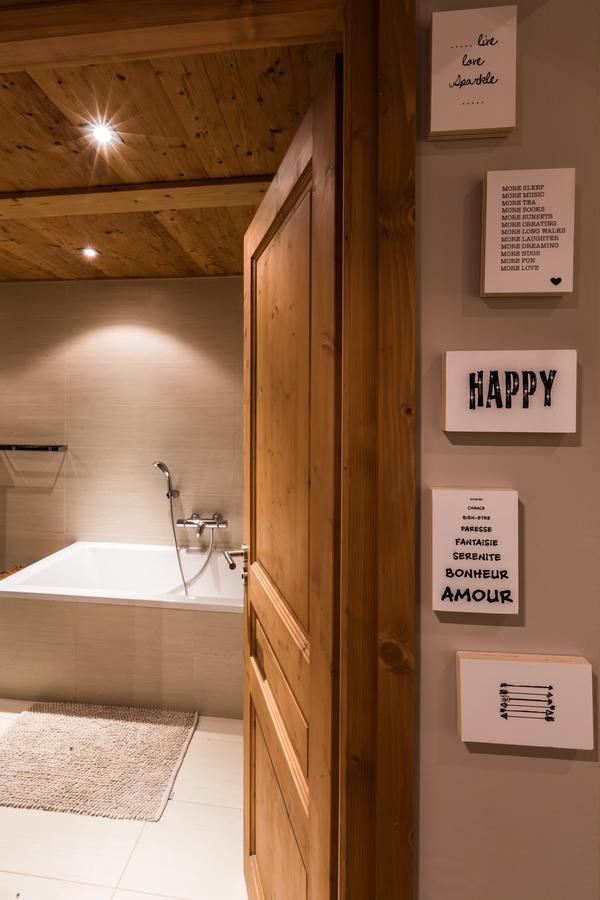 Apartment Au Bon Coin - Luxury Chamonix Hidden Haven, Mont Blanc View, Hot Tub And Garden 外观 照片
